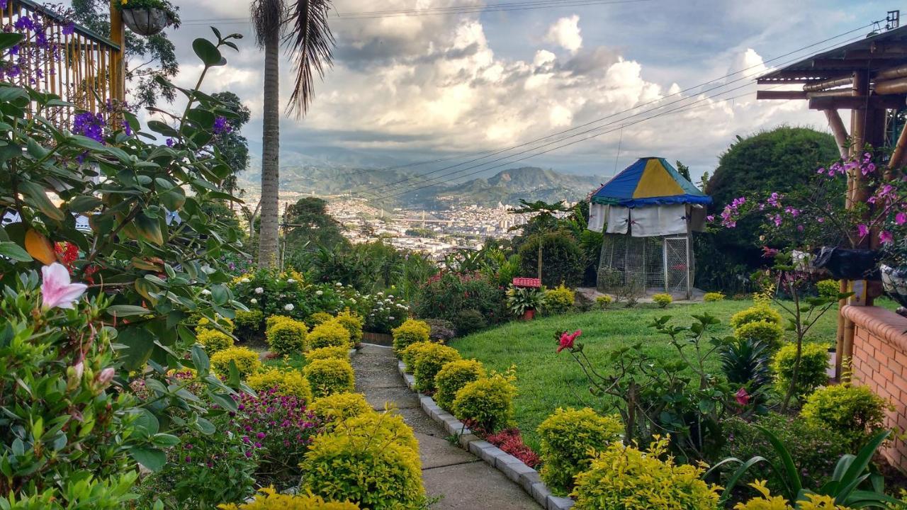 Finca Turistica Los Rosales 페레이라 외부 사진